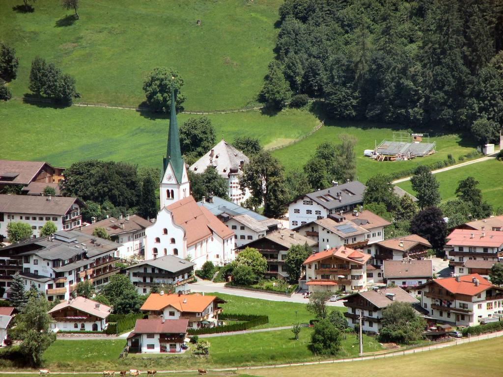 Apart Franz Josef Stumm Bagian luar foto